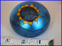 1975 Vintage Orient & Flume Sunflower Iridescent Pulled Feather Blue Paperweight