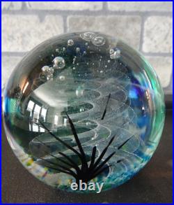 1999 Signed Johnathan Winfisky Round Seascape Art Glass Paperweight