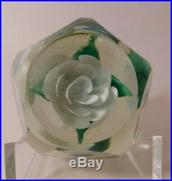 A FABULOUS and Vintage WHITTEMORE WHITE ROSE FLOWER Art Glass Paperweight
