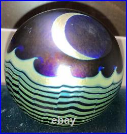 Beautiful 1979 Vintage Rare Iridescent Paperweight Glass Art Moon Waves Correia