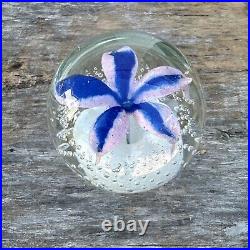 Beautiful Vintage Glass Paperweight