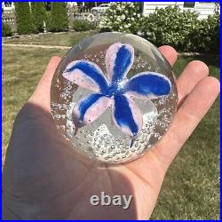 Beautiful Vintage Glass Paperweight