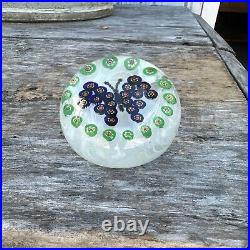 Beautiful Vintage Glass Paperweight