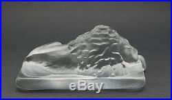 Large Vintage Antique Frosted Glass Recumbent Gillinder Lion Crystal Paperweight