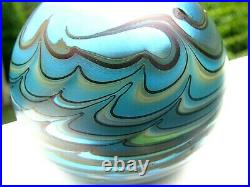 Nice Vtg. LUNDBERG STUDIOS BUTTERFLY PAPERWEIGHT Aqua, Pulled Feather, 3, 1981