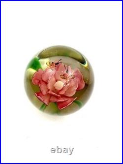 Paperweight Vintage Glass with Beautiful Flower Design