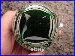 Signed Michael Nourot Green Marbrie Pulled Feather Art Glass Paperweight
