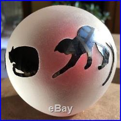 VINTAGE PAPERWEIGHT ART GLASS BY STEVE CORREIA Cats