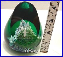 VTG Caithness Paperweight Homecoming