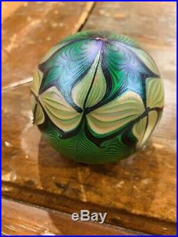 Vintage 1976 Orient & Flume Iridescent GREEN mix Paperweight SIGNED midcentury