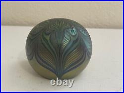 Vintage 1976 Orient & Flume Signed Art Glass Pulled Feather Paperweight with Box