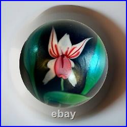 Vintage 1986 Orient & Flume Iridescent Blue Purple Iris Flower Glass Paperweight