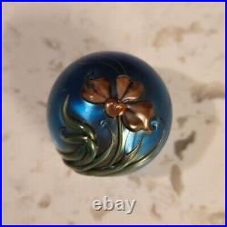 Vintage Iridescent Art Glass Flower Paperweight Mini DP Salazar Lundberg Signed