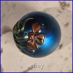 Vintage Iridescent Art Glass Flower Paperweight Mini DP Salazar Lundberg Signed