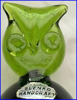 Vintage Mid Century Blenko Green Glass Owl Paperweight Joel Myers #711C