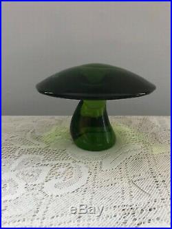 Vintage Mid Century Viking Epic Jumbo Green Art Glass Mushroom