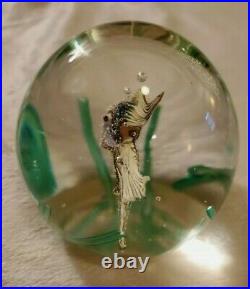 Vintage Murano 3 Glass Art Paperweight Fish Aquarium- Great Details and Quality