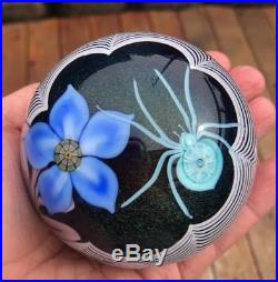Vintage Orient & Flume Art Glass Paperweighr Spider Morning Glory Flower 1979