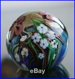 Vintage Orient and Flume Signed and dated 1982 Art Glass Paperweight Flowers