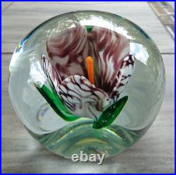 Vintage Robert Hamon Art Glass Purple Crimp Lotus Flower Paperweight