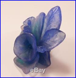 Vintage Signed Daum Bell Flower Motif Pate De Verre Crystal Figurine Paperweight