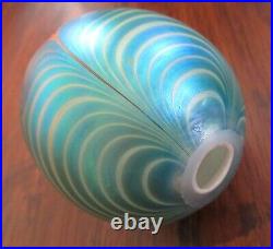 Vintage Vandermark Iridescent Art Glass Egg Paperweight Pulled Feather Design