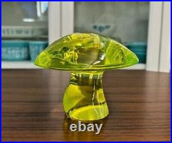 Vintage Viking Art Glass Lemon Vaseline Epic Mushroom Paperweight 3.5