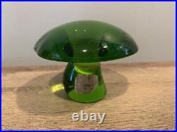 Vintage glass mushroom paperweight Avacado Viking 3 1/8