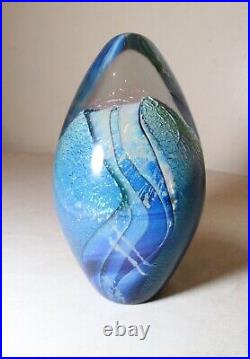 Vintage signed Robert Eickholt 1993 hand blown art studio glass paperweight egg