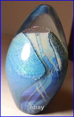 Vintage signed Robert Eickholt 1993 hand blown art studio glass paperweight egg