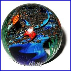 Zellique Art Glass Studio JM 4-1990 58M334 Globe Sea Ocean Fish Paperweight